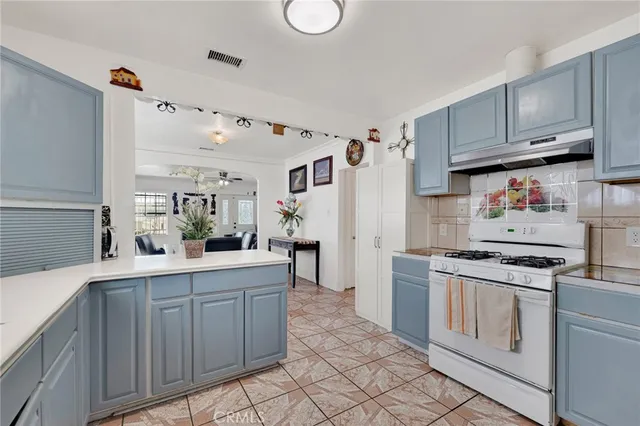 $1,050,000 | 5413 Meridian Street, Los Angeles, CA 90042