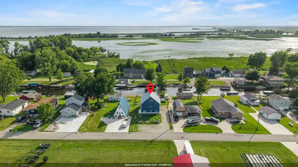 $499,000 | 7711 Boom Bay Heights Road, Larsen, WI 54947
