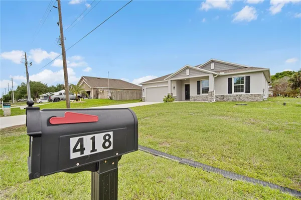 $400,000 | 418 Fleming Street, Sebastian, FL 32958