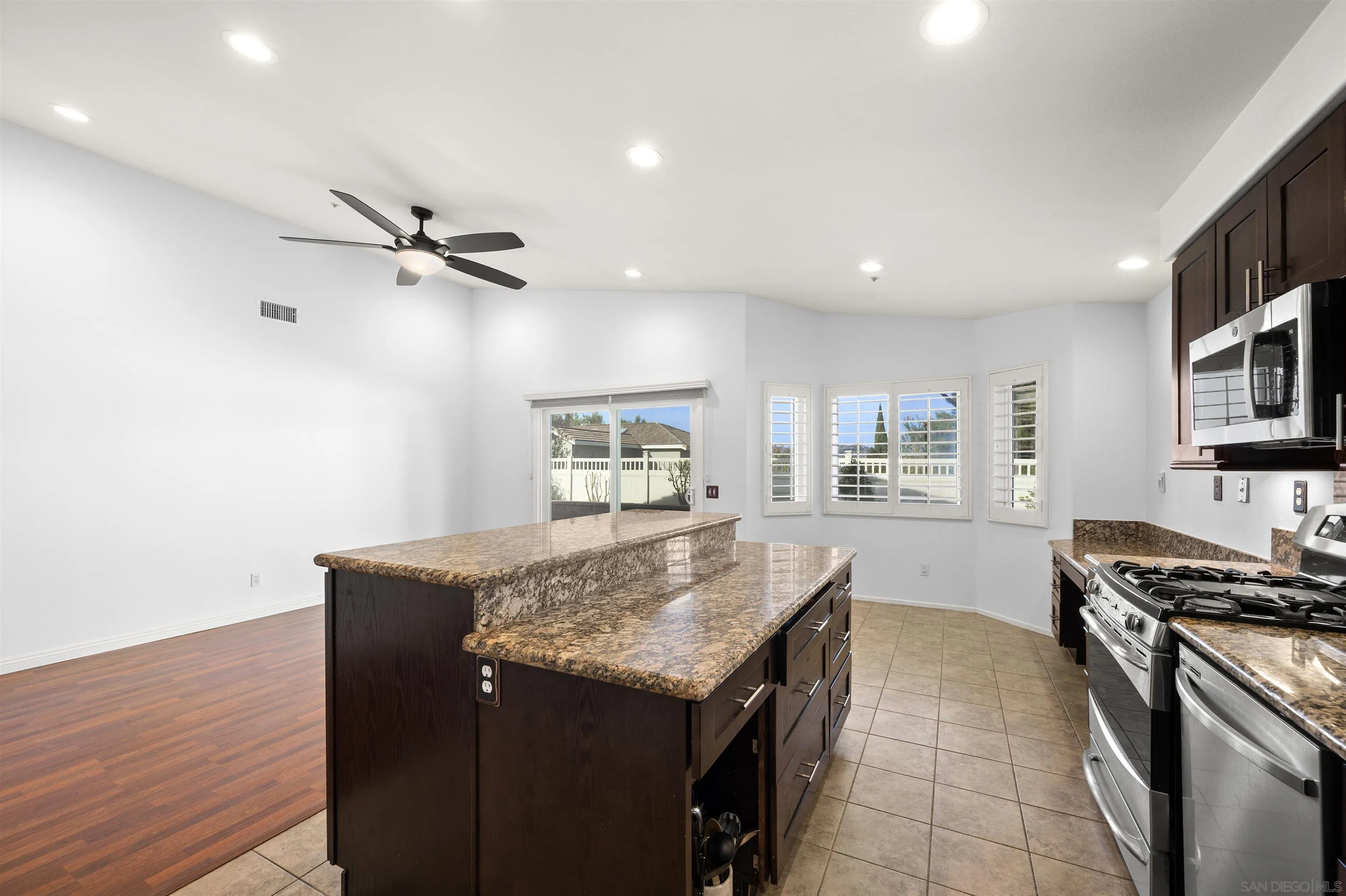 8514 Mesa Heights Road Santee, CA 92071 - Photo 16 of 45 Gallery Image 16