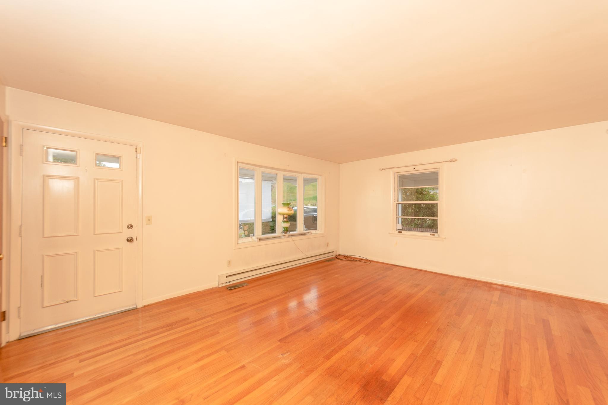 421 Kinderhook Road Columbia, PA 17512 - Photo 17 of 45 Gallery Image 17
