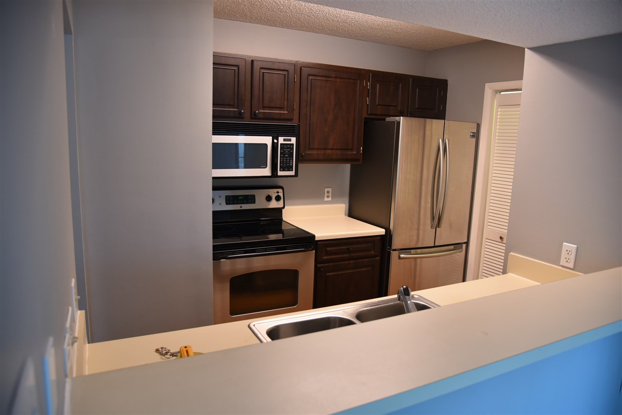 3803 Chimney Ridge Place, Unit 202 Durham, NC 27713 - Photo 8 of 13 Kitchen