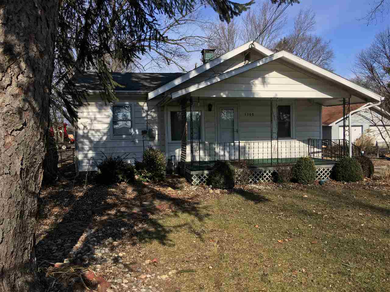 1508 Rabus Drive Fort Wayne, IN 46825 - Photo 2 of 29