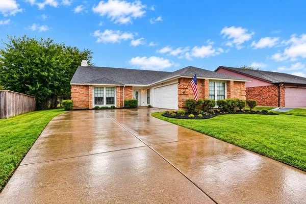 $285,000 | 529 Redbud Drive, Forney, TX 75126