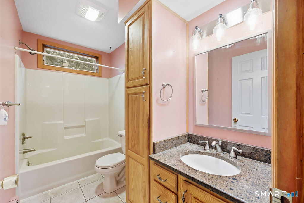 435 Old Slocum Road Hebron, CT 06231 - Photo 16 of 38 FULL BATH ON FIRST FLOOR