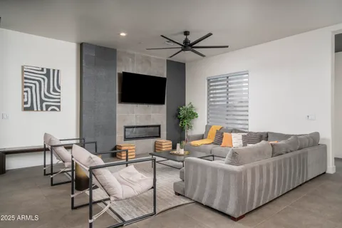 $1,999,999 | 8417 East Cactus Road, Scottsdale, AZ 85260