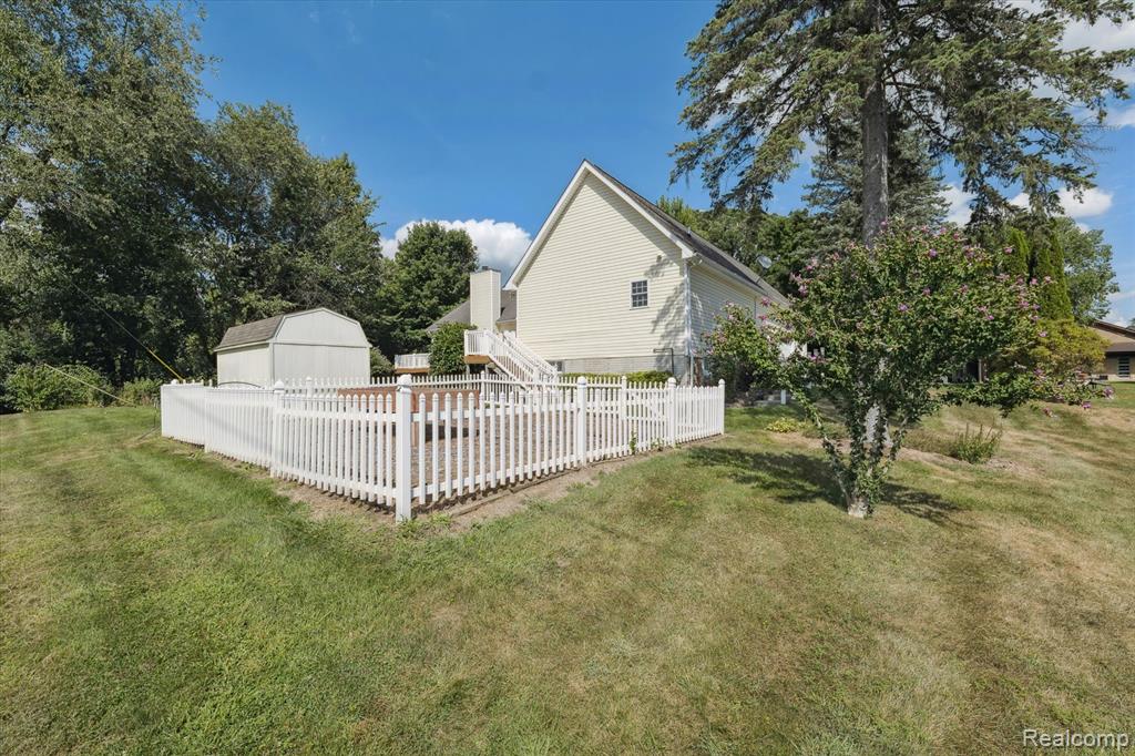 7127 Perry Lake Road Clarkston, MI 48346 - Photo 60 of 75