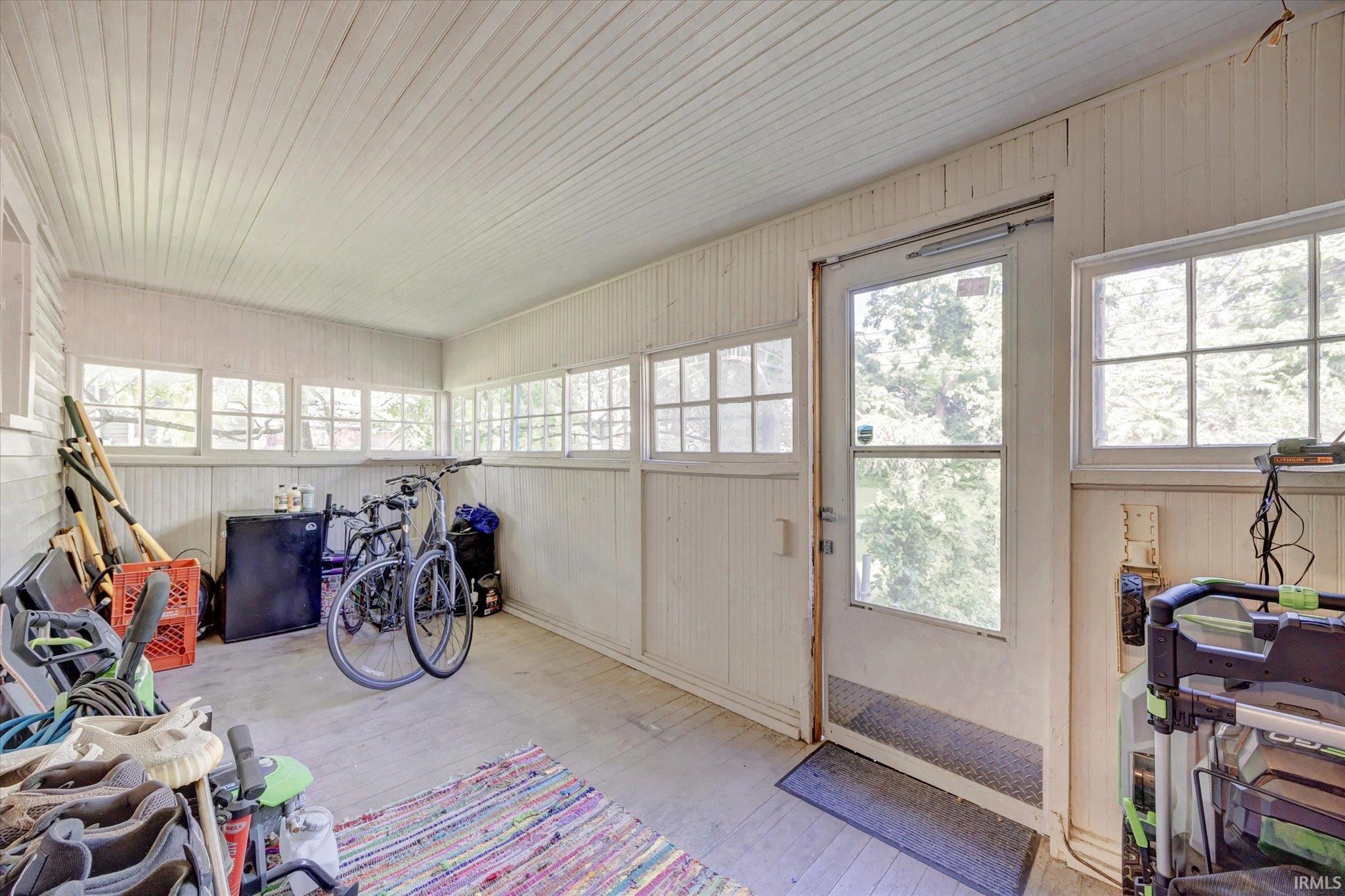 613 South Walnut Street Bloomington, IN 47401 - Photo 18 of 33