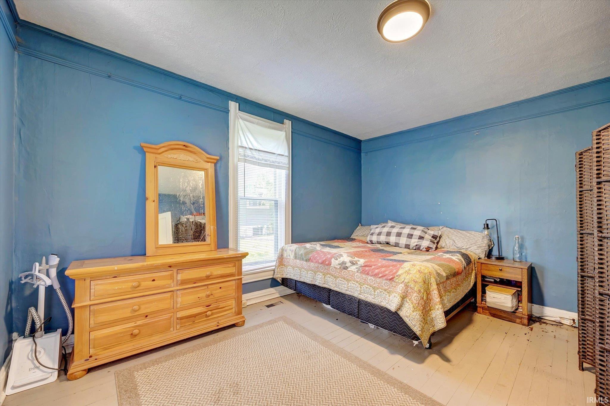 613 South Walnut Street Bloomington, IN 47401 - Photo 19 of 33