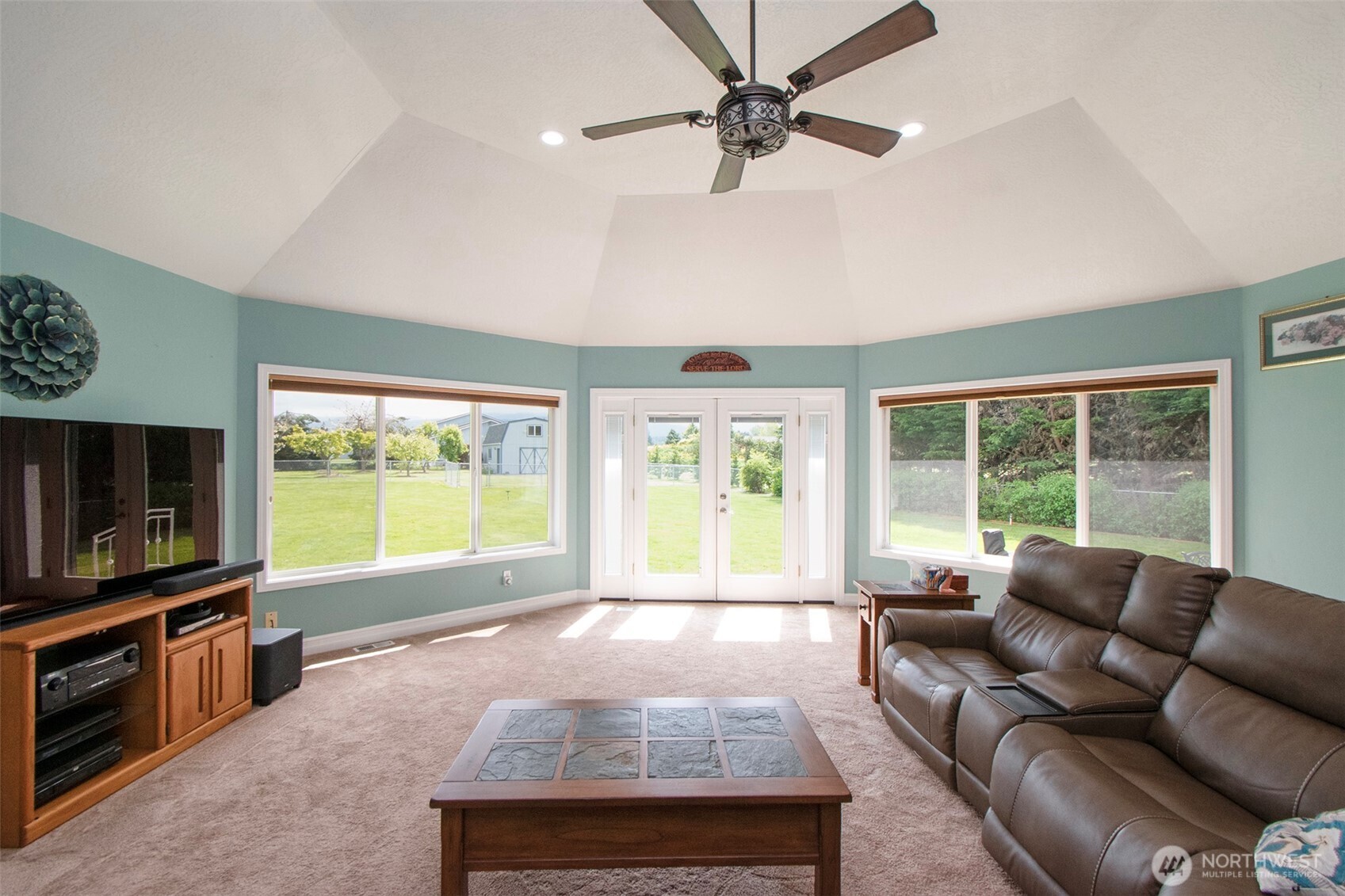 21 Donaper Road Sequim, WA 98382 - Photo 8 of 40