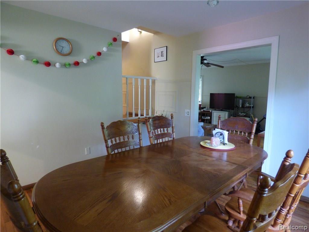1870 Decker Road Walled Lake, MI 48390 - Photo 15 of 60 P1000271.JPG