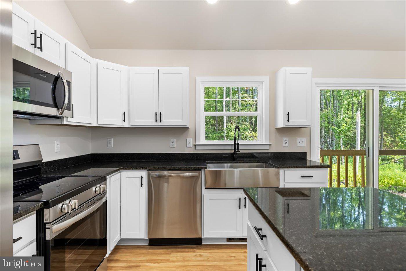 73 Azalea Way Colonial Beach, VA 22443 - Photo 20 of 34