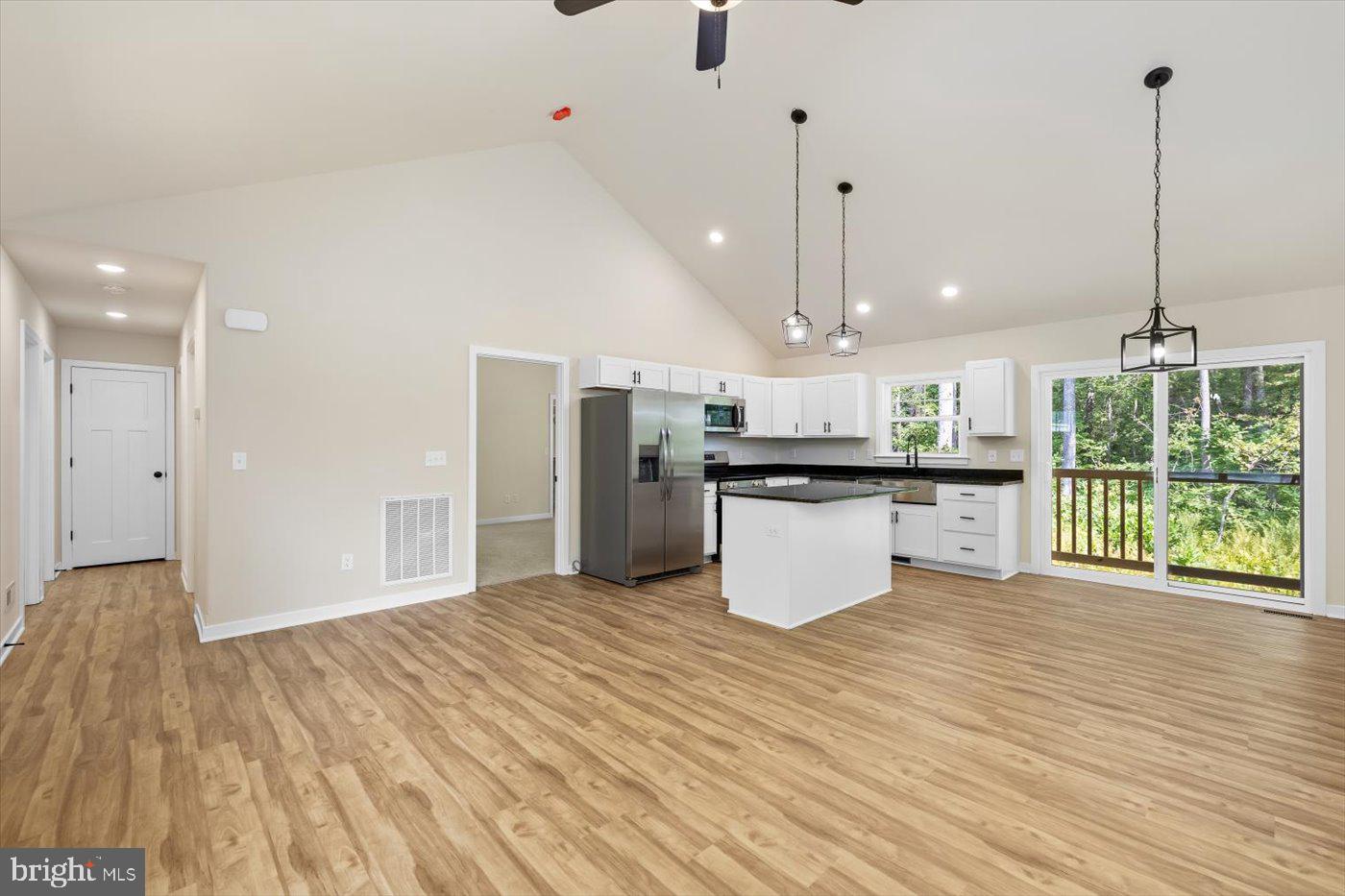 73 Azalea Way Colonial Beach, VA 22443 - Photo 8 of 34