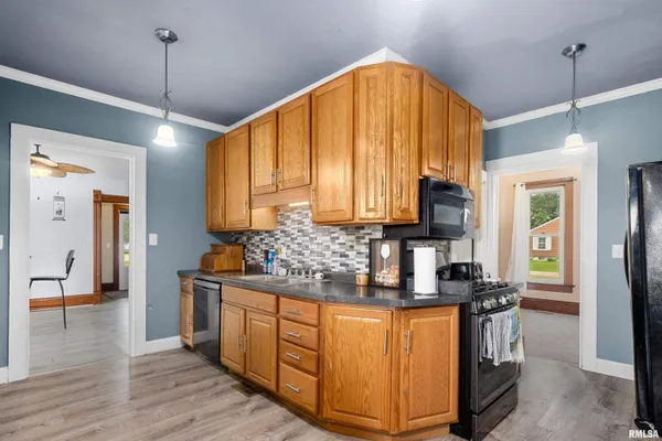 $219,900 | 1446 North 4th Street, Chillicothe, IL 61523