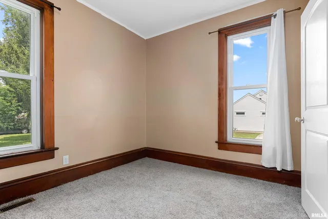 $219,900 | 1446 North 4th Street, Chillicothe, IL 61523