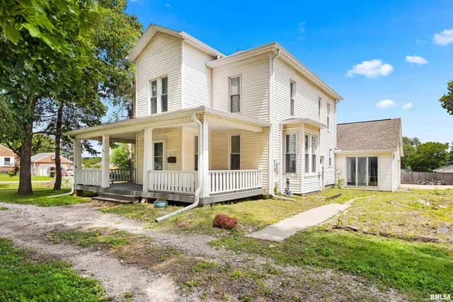 $219,900 | 1446 North 4th Street, Chillicothe, IL 61523