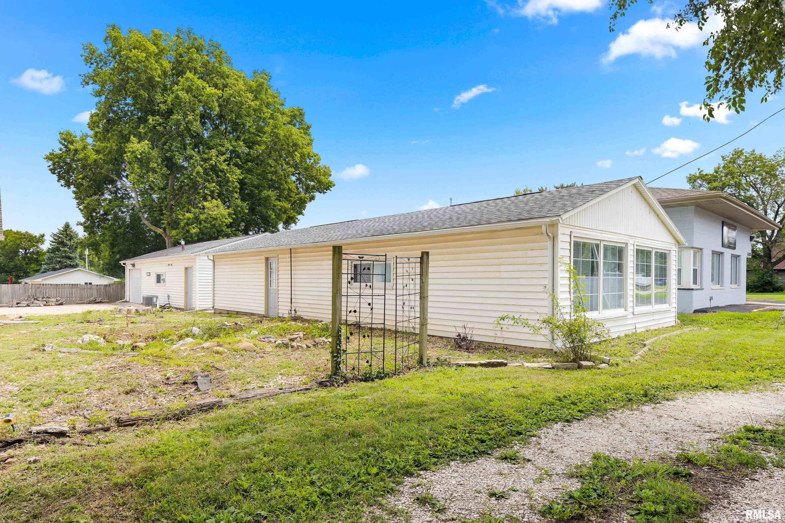 1446 North 4th Street Chillicothe, IL 61523 - Photo 3 of 38