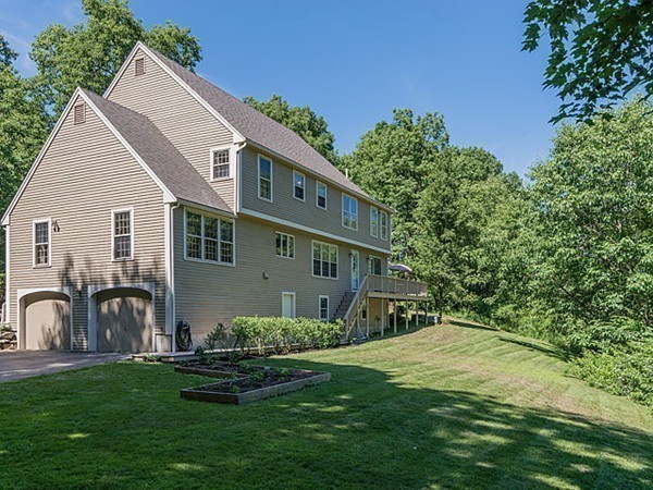 68 Whiley Road Groton, MA 01450 - Photo 4 of 27
