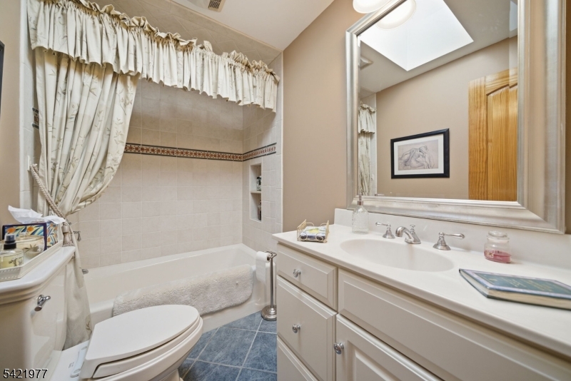 48 White Meadow Road Rockaway, NJ 07866 - Photo 23 of 45