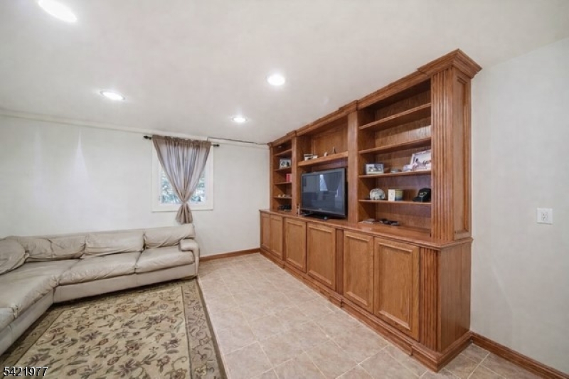 48 White Meadow Road Rockaway, NJ 07866 - Photo 25 of 45