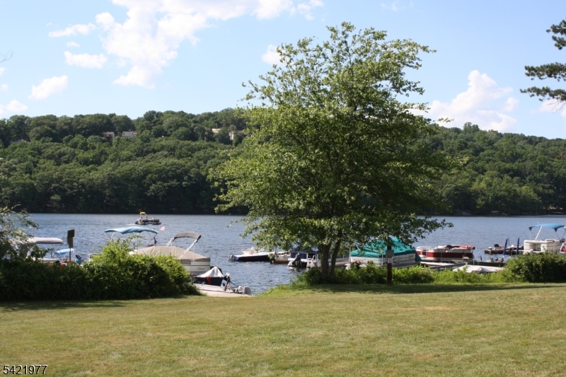 48 White Meadow Road Rockaway, NJ 07866 - Photo 41 of 45