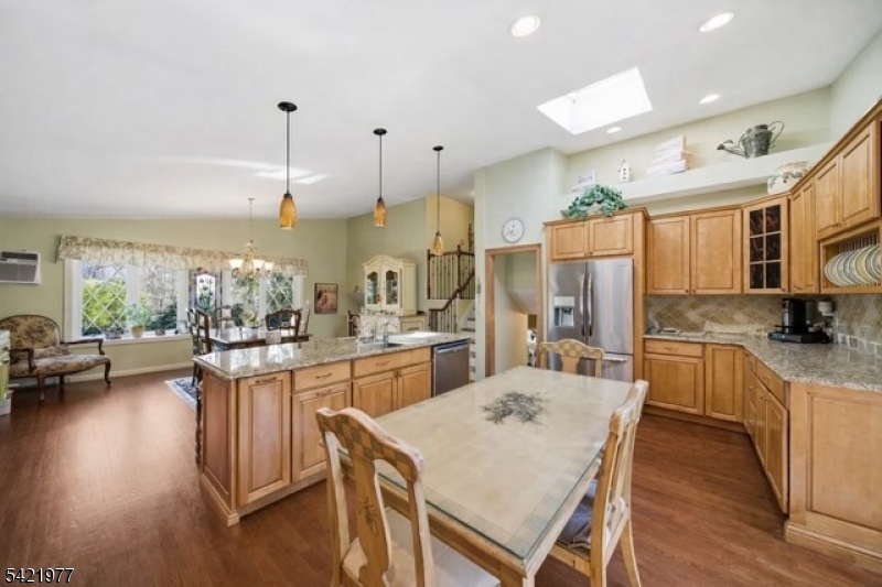 48 White Meadow Road Rockaway, NJ 07866 - Photo 9 of 45