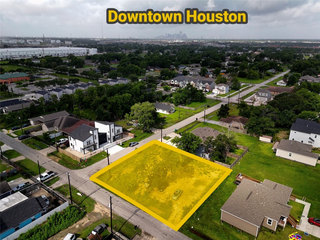 5510 Haight Street Houston, TX 77028 - Photo 10 of 26 a view of a city