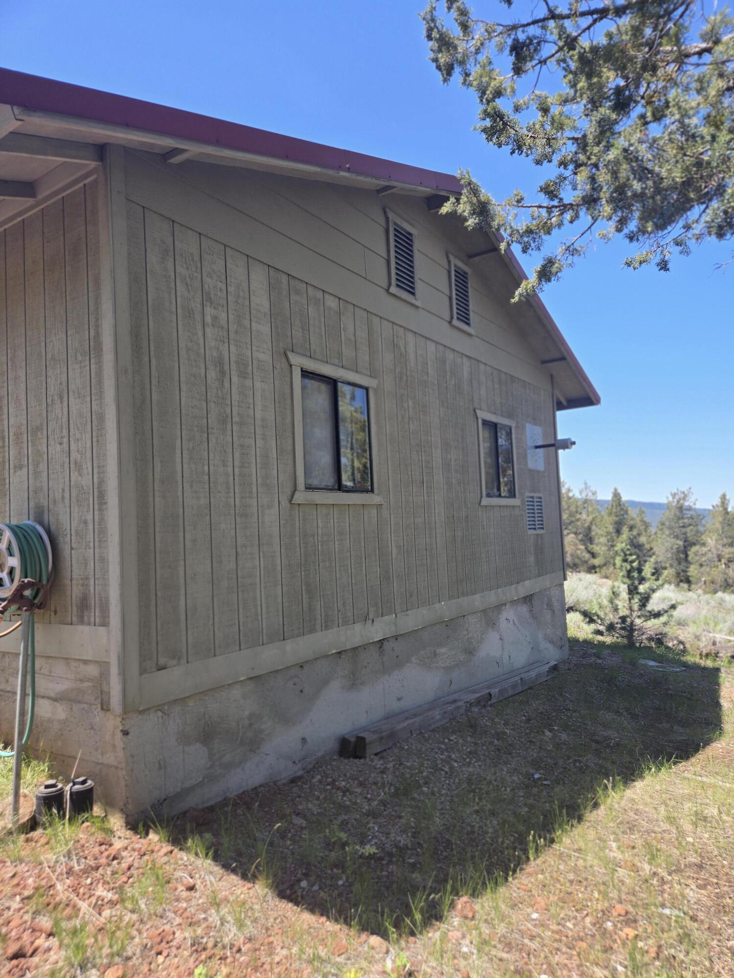 5520 Andrews Road Dorris, CA 96023 - Photo 50 of 56 Garage