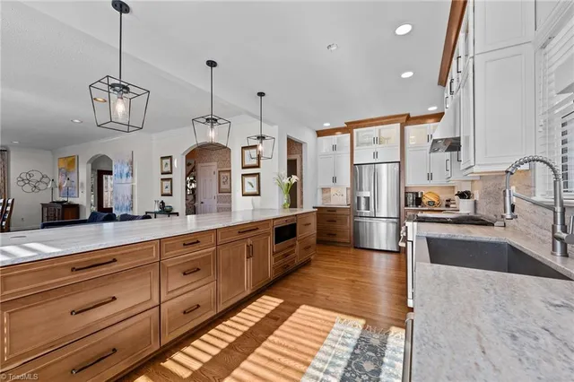 $625,000 | 5 Northline Place, Greensboro, NC 27410