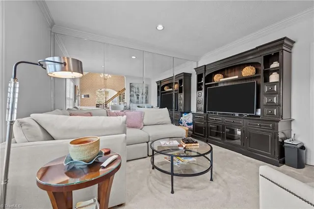 $625,000 | 5 Northline Place, Greensboro, NC 27410