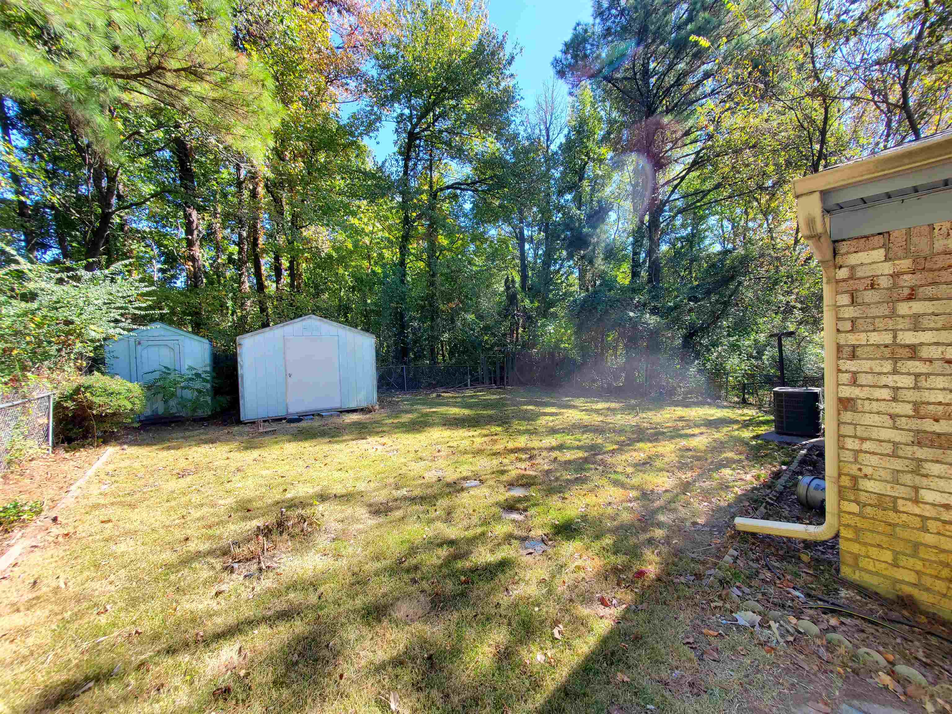 3440 Aaron Road Memphis, TN 38109 - Photo 14 of 16 a view of a outdoor space