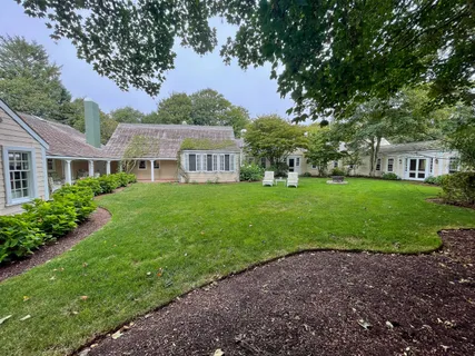 $12,000,000 | 20 Main Street, Nantucket, MA 02554