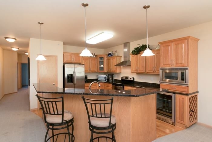 1092 Walnut Avenue, Unit 306 Riverside, IA 52327 - Photo 5 of 11 Gallery Image 5