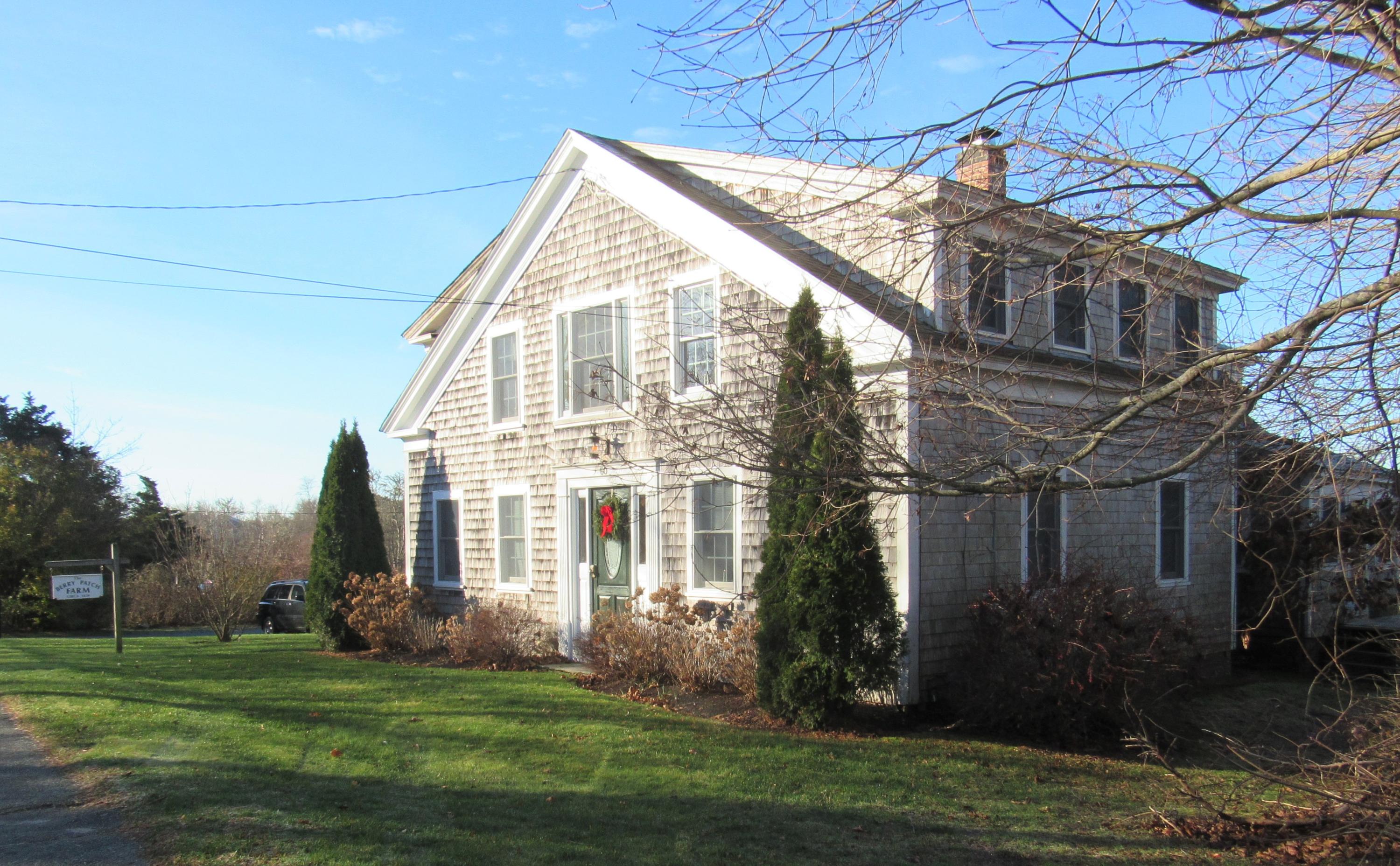 60 Sisson Road Harwich Port, MA 02646 - Photo 4 of 52 IMG_0684