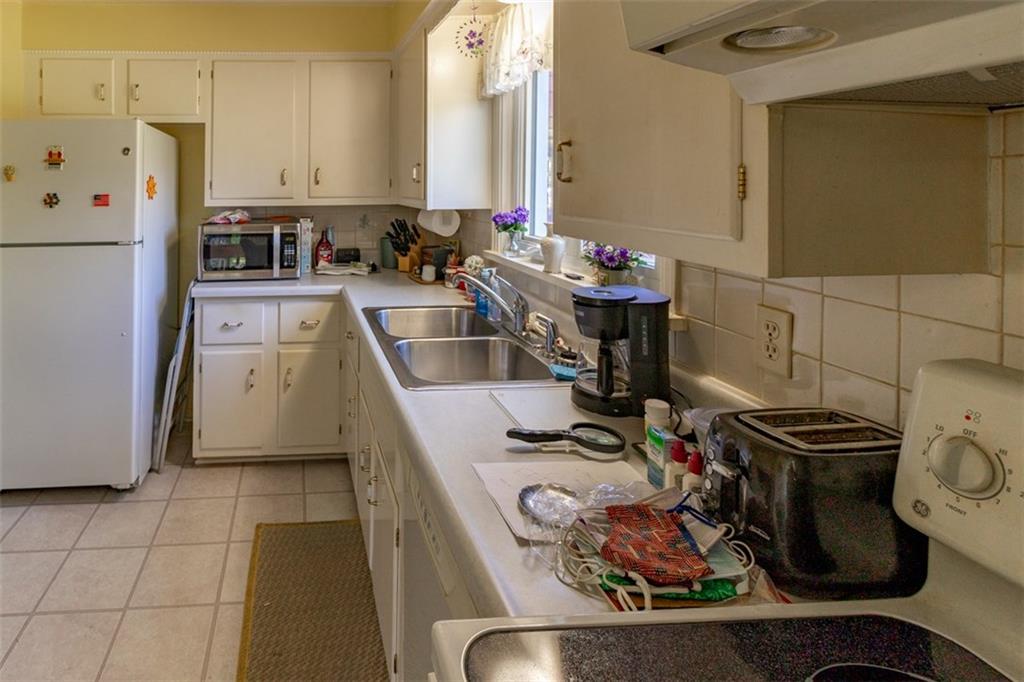 2420 Rochester Road Sewickley, PA 15143 - Photo 15 of 25 Gallery Image 15