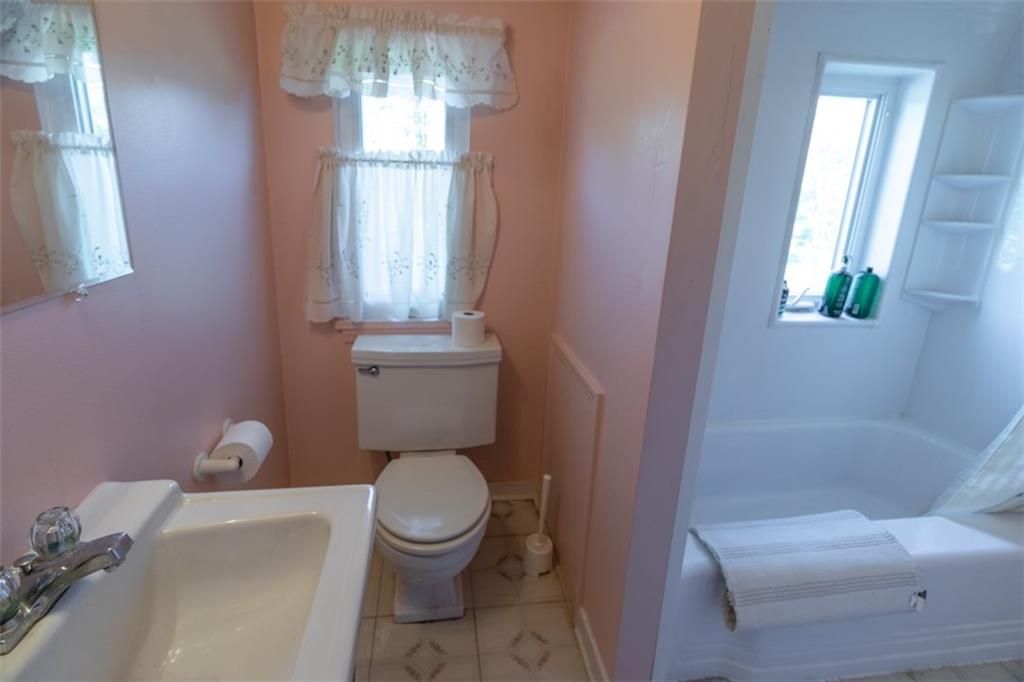 2420 Rochester Road Sewickley, PA 15143 - Photo 21 of 25 Gallery Image 21