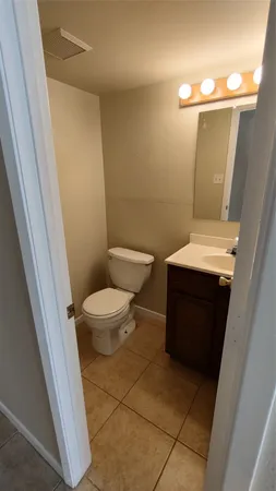 $1,500 | 4513 Avenue P 1/2, Unit 3, Galveston, TX 77551