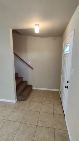 $1,500 | 4513 Avenue P 1/2, Unit 3, Galveston, TX 77551