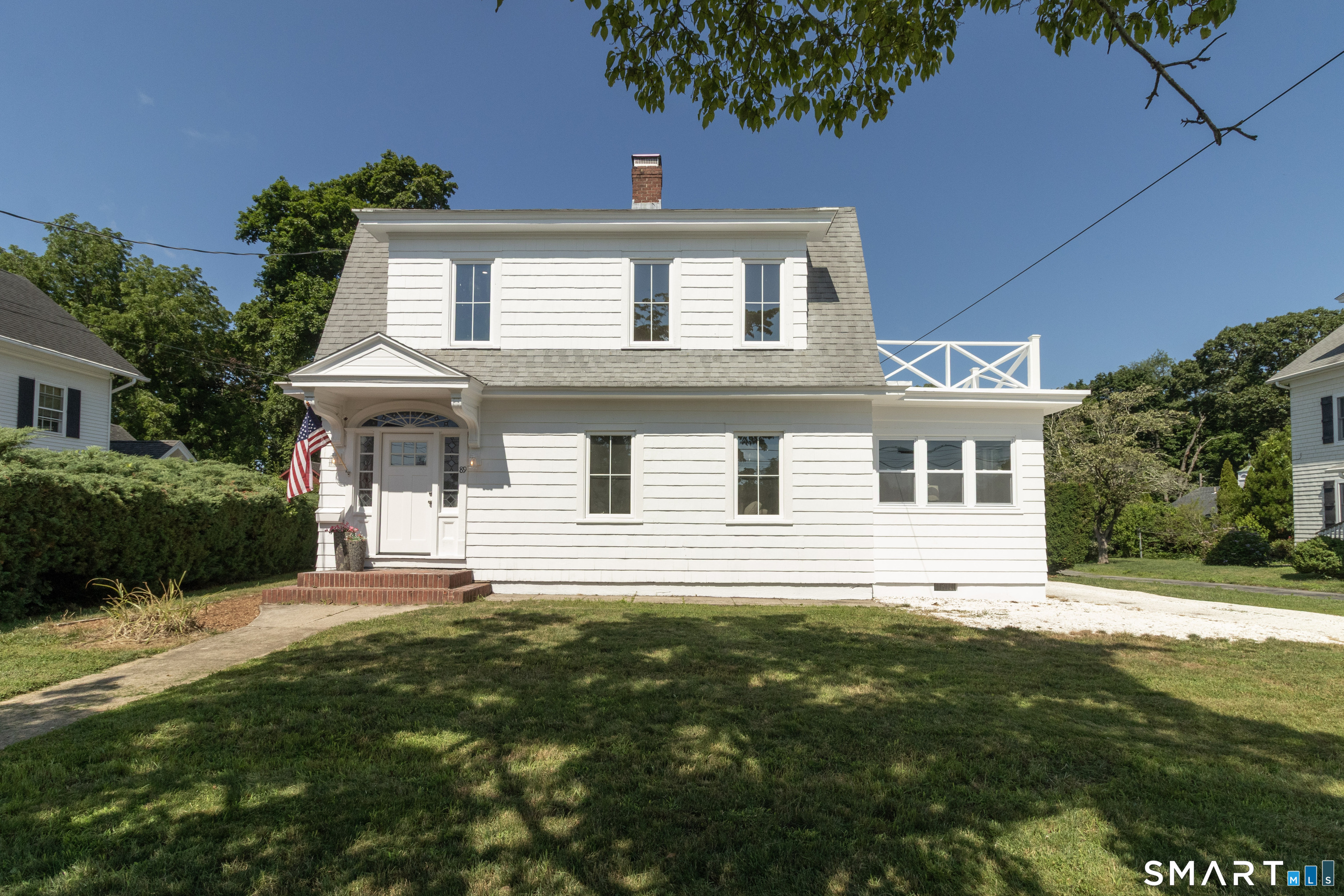 89 Commerce Street Clinton, CT 06413 - Photo 2 of 40