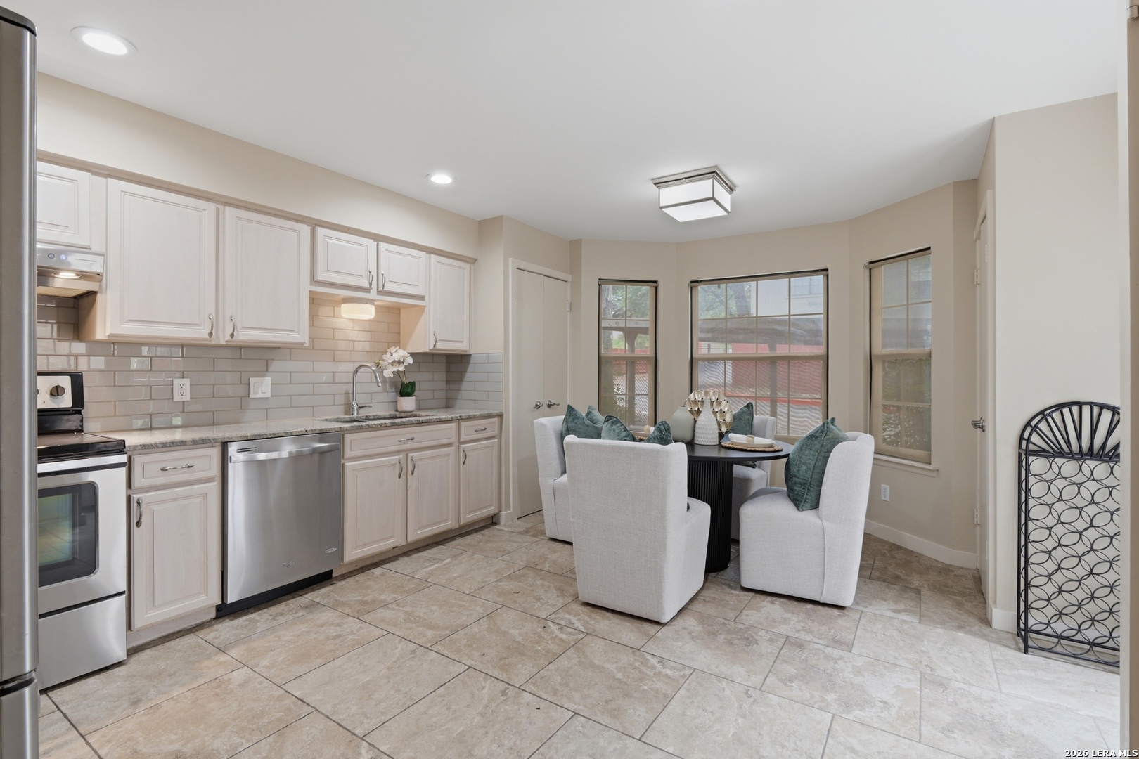 7711 Callaghan Road, Unit 301 San Antonio, TX 78229 - Photo 11 of 31