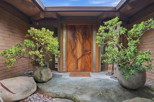 $8,850,000 | West Loyola Drive, Los Altos, CA 94024