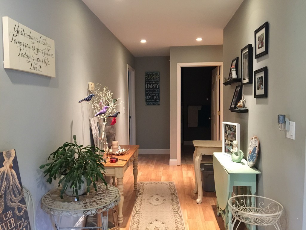 65 Butternut Road Westfield, MA 01085 - Photo 8 of 30 Gallery Image 8
