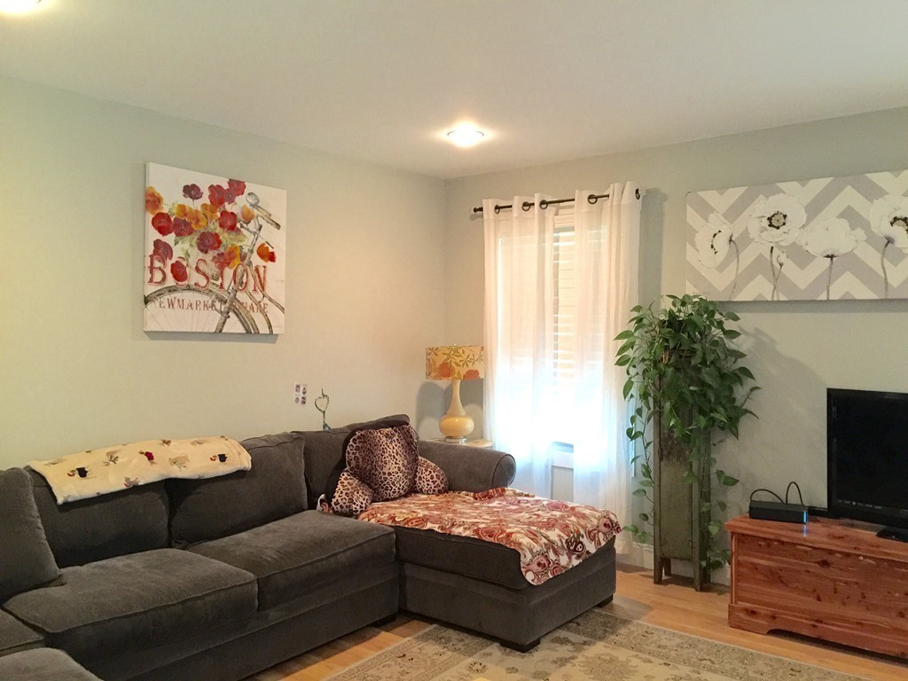 65 Butternut Road Westfield, MA 01085 - Photo 10 of 30 Gallery Image 10