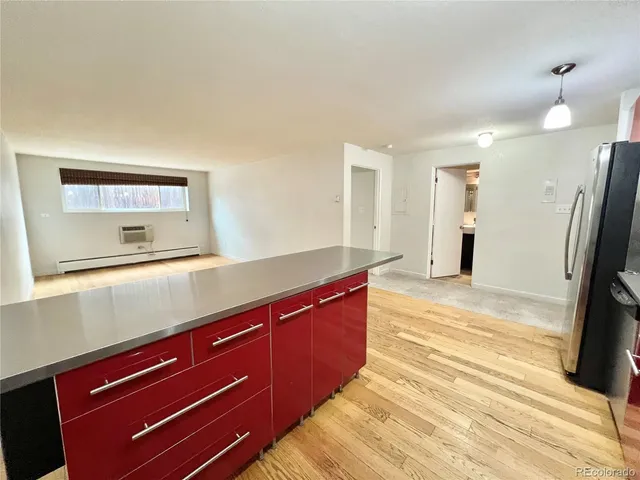 $1,095 | 75 Emerson Street, Unit 103, Denver, CO 80218