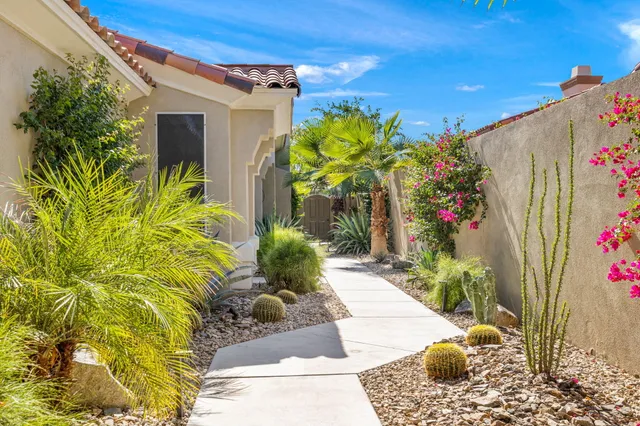$1,039,000 | 745 Box Canyon Trail, Palm Desert, CA 92211