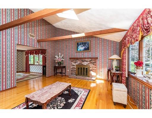 90 Cedar Road North Medford, MA 02155 - Photo 4 of 42 Gallery Image 4