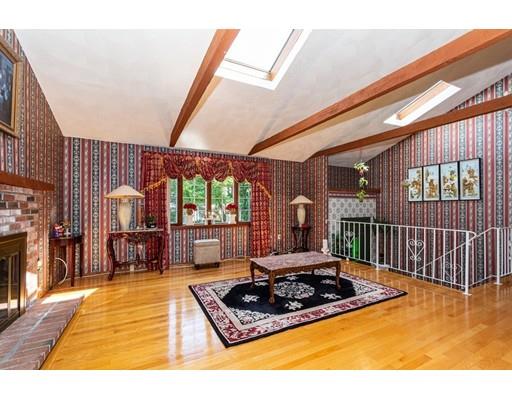 90 Cedar Road North Medford, MA 02155 - Photo 6 of 42 Gallery Image 6