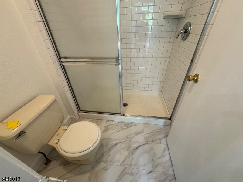 30 Wentworth Road, Unit 30 Bedminster, NJ 07921 - Photo 11 of 15