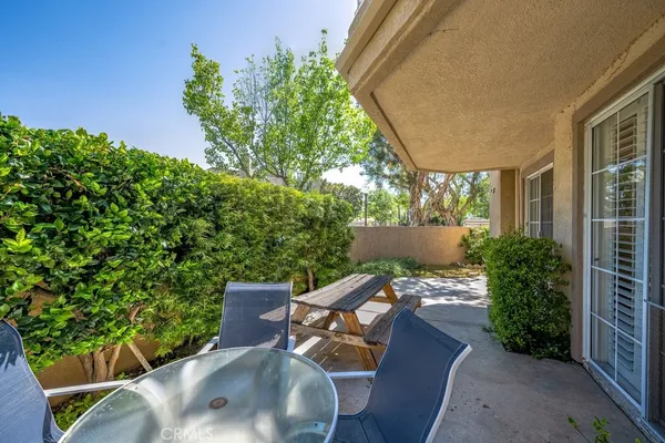 a view of yard from balcony