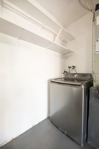 $2,900 | 1530 Northwest 87th Lane, Plantation, FL 33322